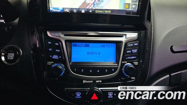 Hyundai Accent(новый кузов / новое поколение) 1.6 GDI top, 2012 16