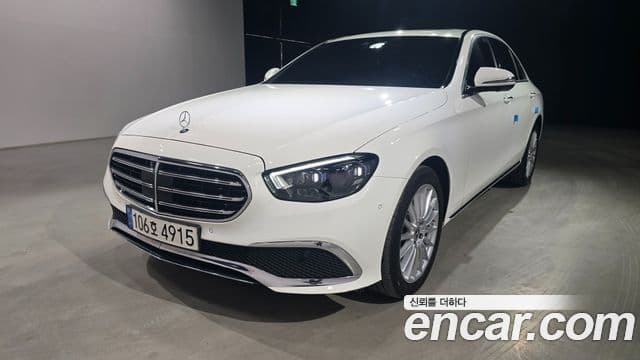 Mercedes-Benz E-класс W213 Exclusive, 2022 1