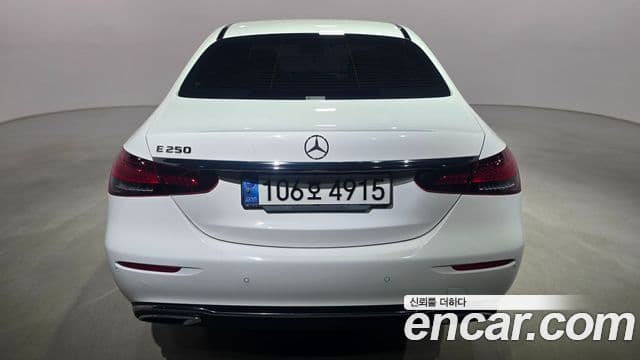 Mercedes-Benz E-класс W213 Exclusive, 2022 4