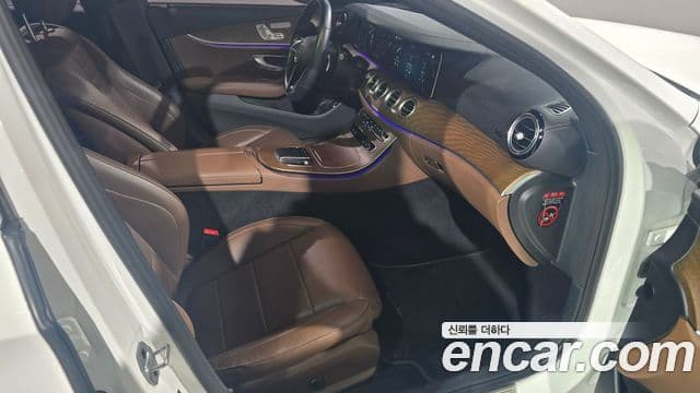 Mercedes-Benz E-класс W213 Exclusive, 2022 12