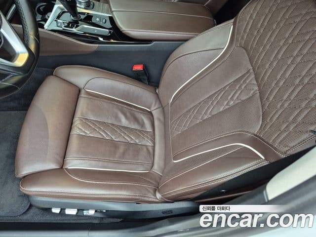 BMW 5시리즈 (G30) 520d Luxury Plus, 2018 10