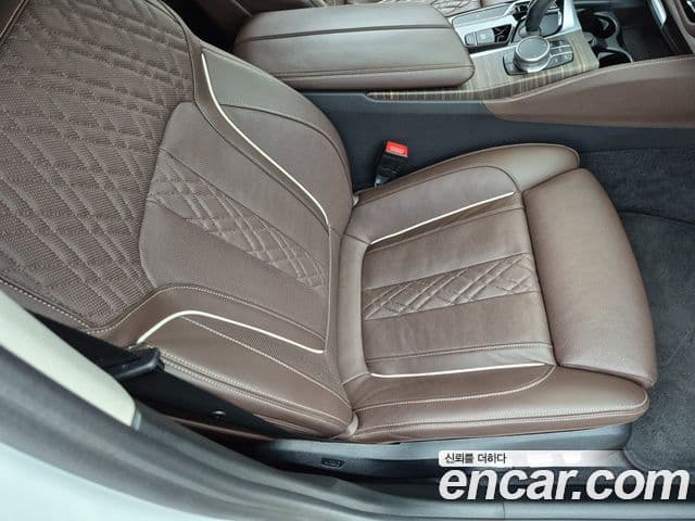 BMW 5시리즈 (G30) 520d Luxury Plus, 2018 11