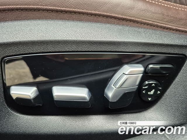 BMW 5시리즈 (G30) 520d Luxury Plus, 2018 16