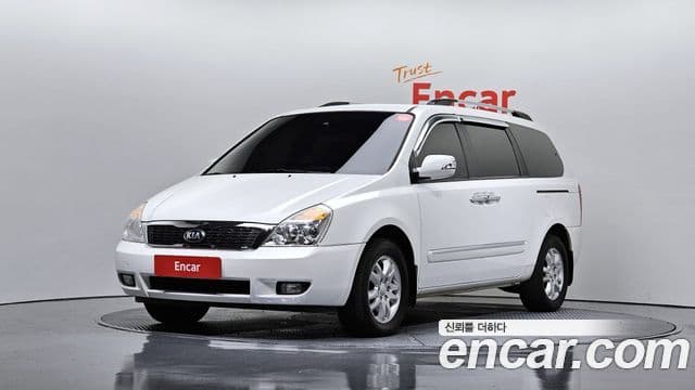Kia Carnival R топовая версия, 2013 1