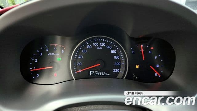 Kia Carnival R топовая версия, 2013 8