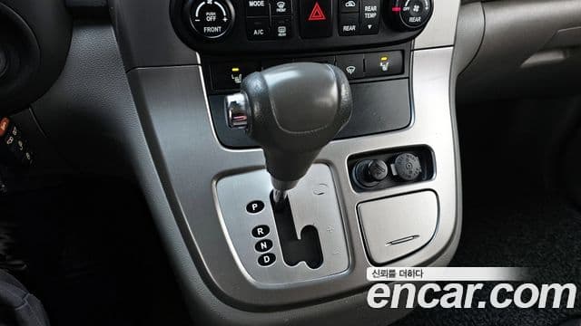 Kia Carnival R топовая версия, 2013 9