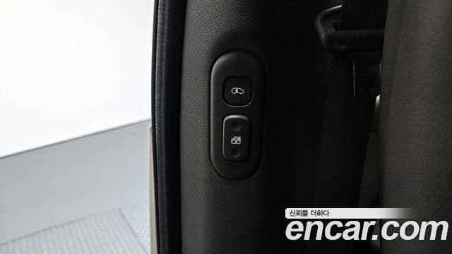 Kia Carnival R топовая версия, 2013 19