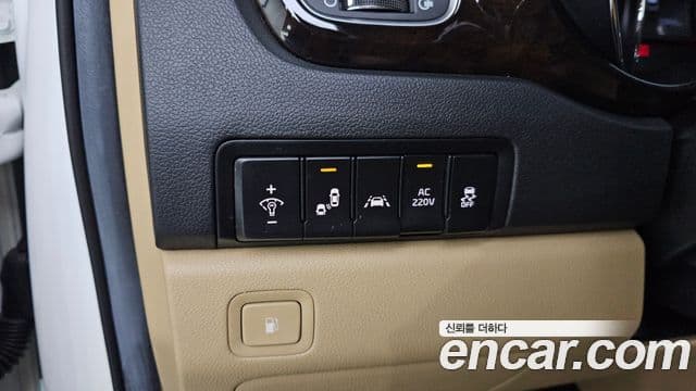 Kia The / новый New Carnival Special, 2019 16