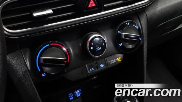 Hyundai Kona Smart, 2019 18