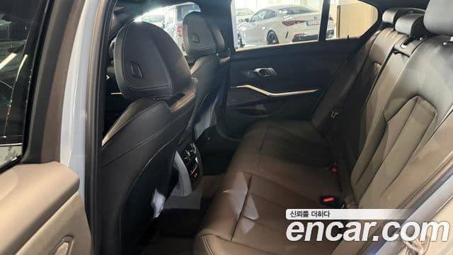 BMW 3시리즈 (G20) 320i M Sport, 2025 10