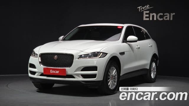 Jaguar F-PACE Prestige, 2017 1
