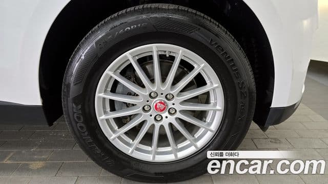 Jaguar F-PACE Prestige, 2017 все фото