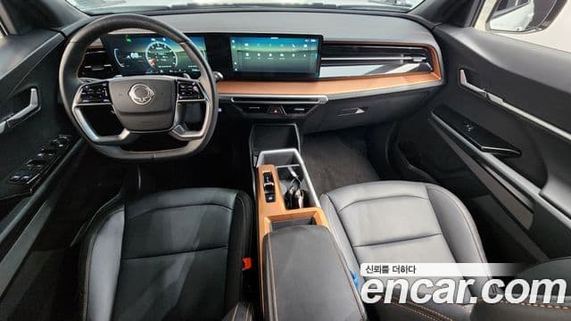 KG모빌리티(SsangYong) Torres TV5, 2025 7