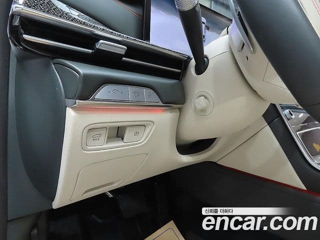 Genesis GV80 купе, 2024 16