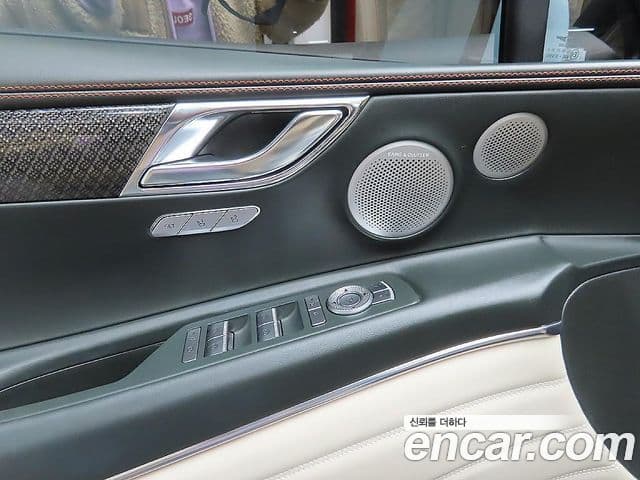 Genesis GV80 купе, 2024 19