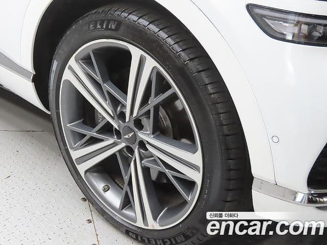 Genesis GV80 купе, 2024 20
