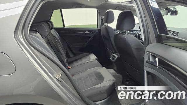 Volkswagen Гольф 7세대, 2014 12