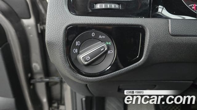 Volkswagen Гольф 7세대, 2014 18