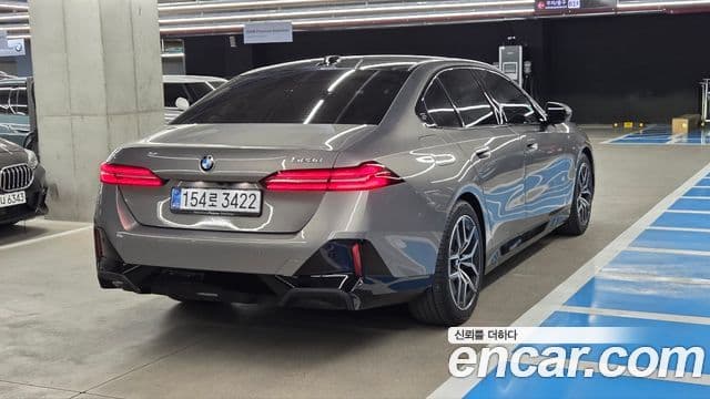BMW 5시리즈 (G60) 523d M Sport, 2025 2