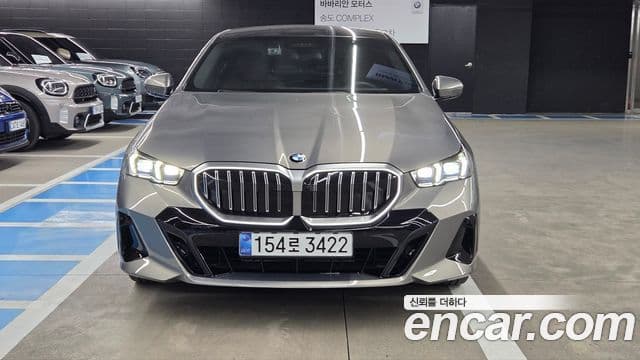 BMW 5시리즈 (G60) 523d M Sport, 2025 3