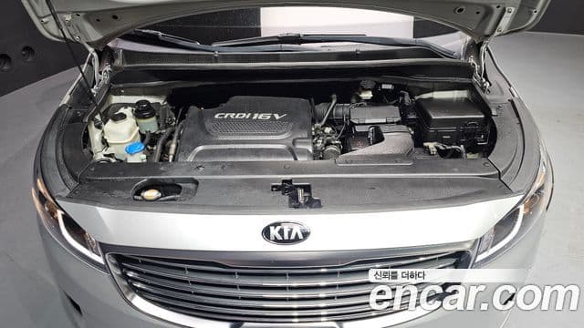 Kia All New Carnival Prestige, 2015 6