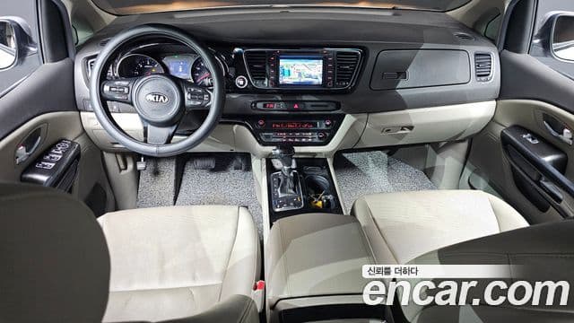 Kia All New Carnival Prestige, 2015 7