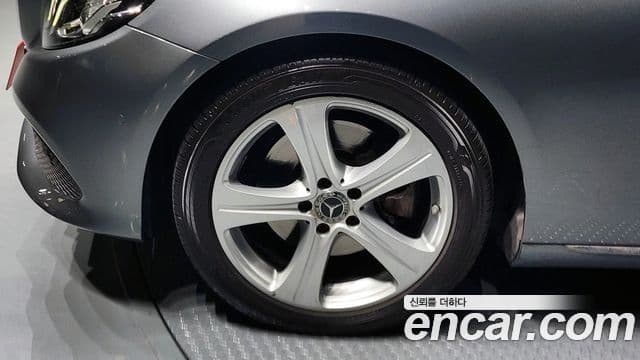 Mercedes-Benz E-класс W213 Avantgarde, 2018 все фото