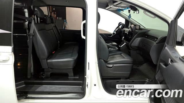 Hyundai Staria Modern, 2022 11