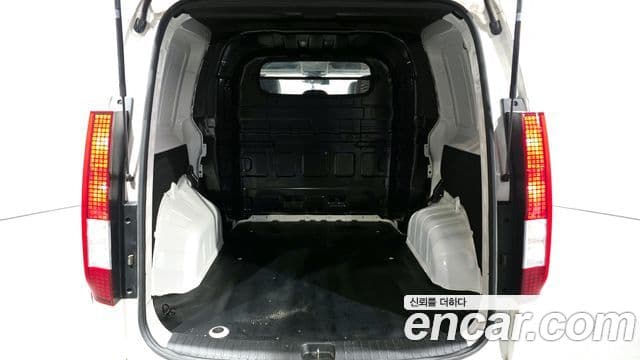 Hyundai Staria Modern, 2022 20