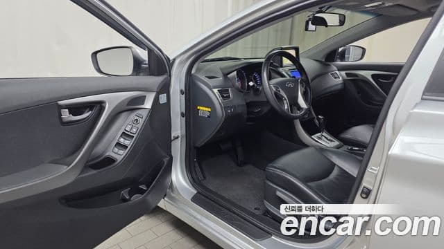 Hyundai Avante MD Luxury, 2011 10