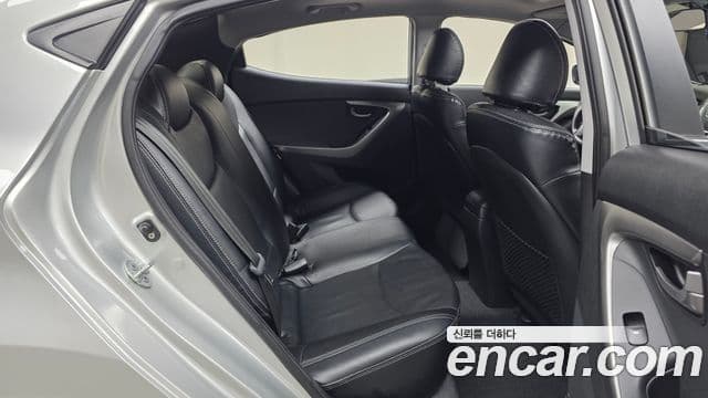 Hyundai Avante MD Luxury, 2011 12