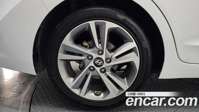 Hyundai Avante AD 1.6 GDI Value Plus, 2018 все фото