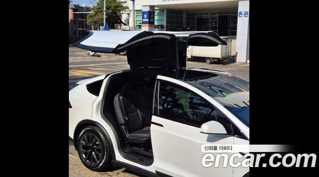 Tesla модель X, 2023 14