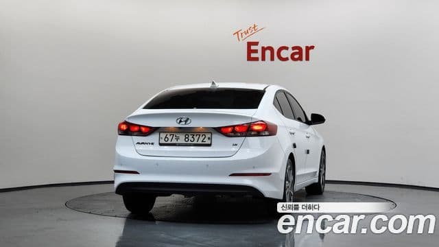 Hyundai Avante AD 1.6 GDI Value Plus, 2018 4