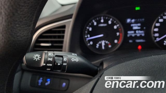 Hyundai Avante AD 1.6 GDI Value Plus, 2018 18