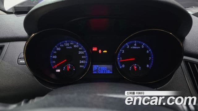 Hyundai Genesis купе 200 турбо D, 2011 8