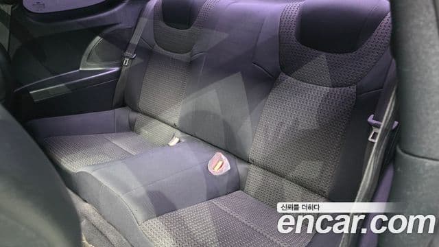 Hyundai Genesis купе 200 турбо D, 2011 12