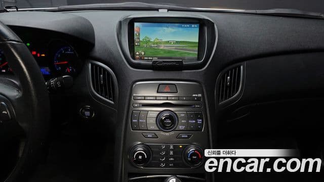 Hyundai Genesis купе 200 турбо D, 2011 14