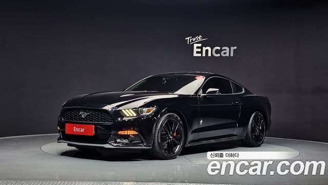 Ford Mustang купе, 2016 1