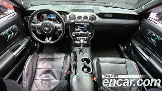 Ford Mustang купе, 2016 7