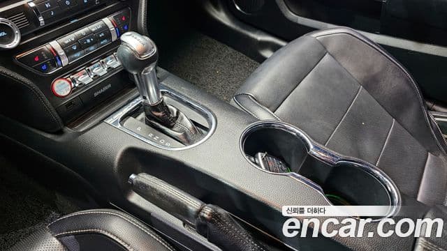 Ford Mustang купе, 2016 9