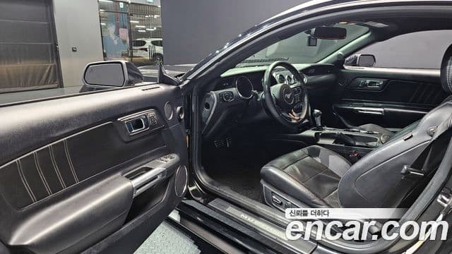 Ford Mustang купе, 2016 11