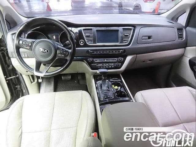 Kia All New Carnival Noblesse, 2017 11