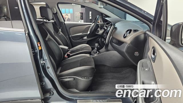 Renault Korea(Samsung) 클리오 intense, 2018 11