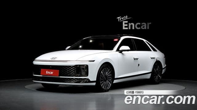 Hyundai Grandeur гибрид (GN7) Calligraphy, 2024 1