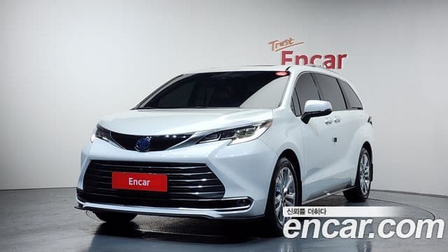 Toyota Sienna 4세대, 2023 1
