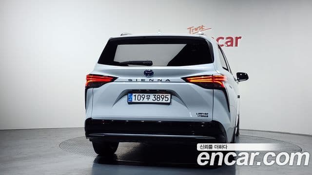 Toyota Sienna 4세대, 2023 4