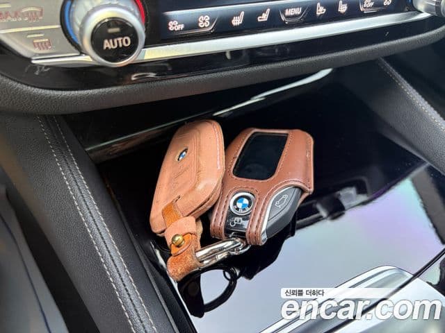 BMW 5시리즈 (G30) 530e M Sport, 2021 12