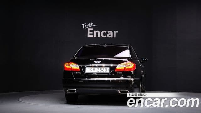 Hyundai Genesis Special, 2013 4