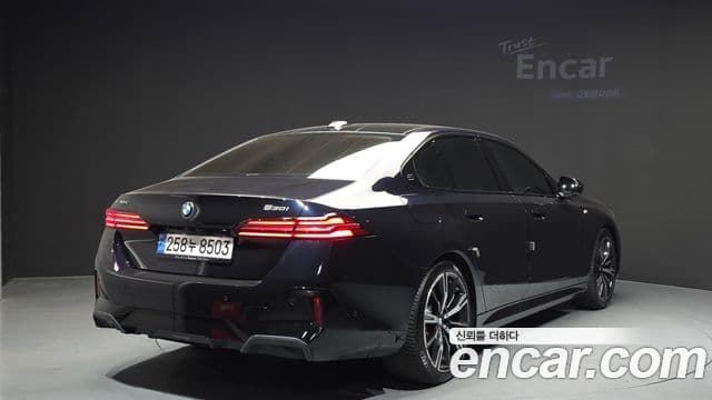 BMW 5시리즈 (G60) 530i xDrive M Sport, 2024 2